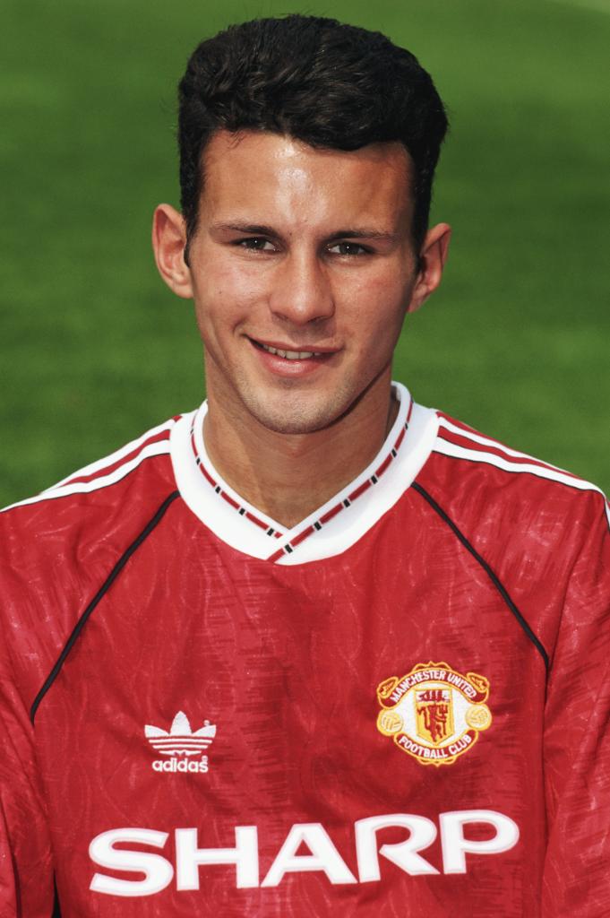 TheSunFootball's tweet image. FLASHBACK: On March 2, 1991, Ryan Giggs made his Manchester United debut. The rest is history...