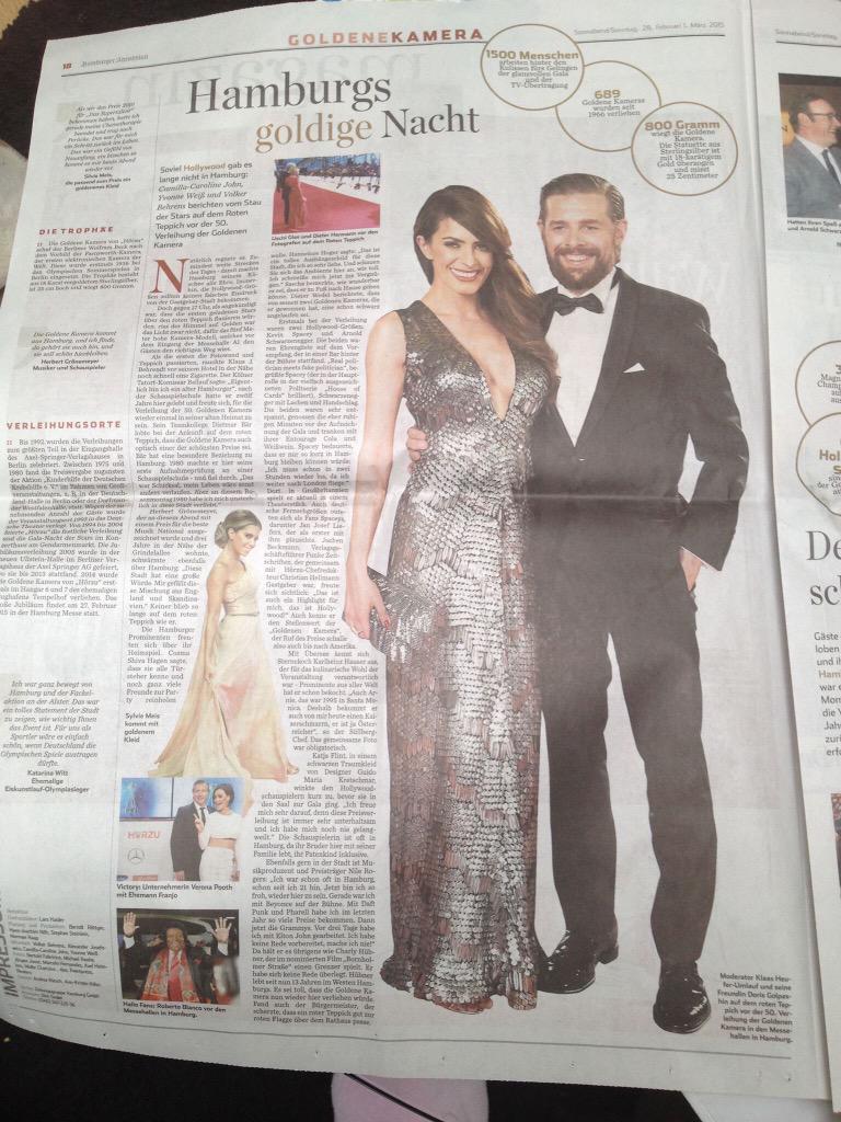 AneliaPeschev's tweet photo. Thank you @dorisgolpashin for wearing my dress!😘 http://t.co/TFvyhZxc7a