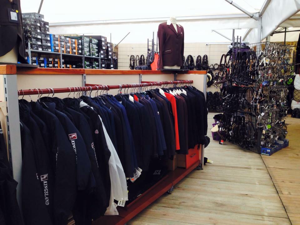 Agrandissement de votre boutique a Jardy! <a href="/cheval/">Louise Garrabé</a> Shop Jardy