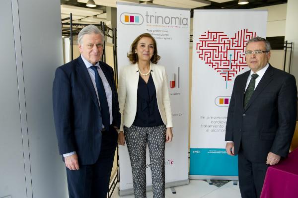 efesalud's tweet photo. La polipíldora cardiovascular llega a España de la mano del Dr.Fuster http://t.co/rzgxZasHd8 lucha contra el infarto http://t.co/Z0xGSldmN0