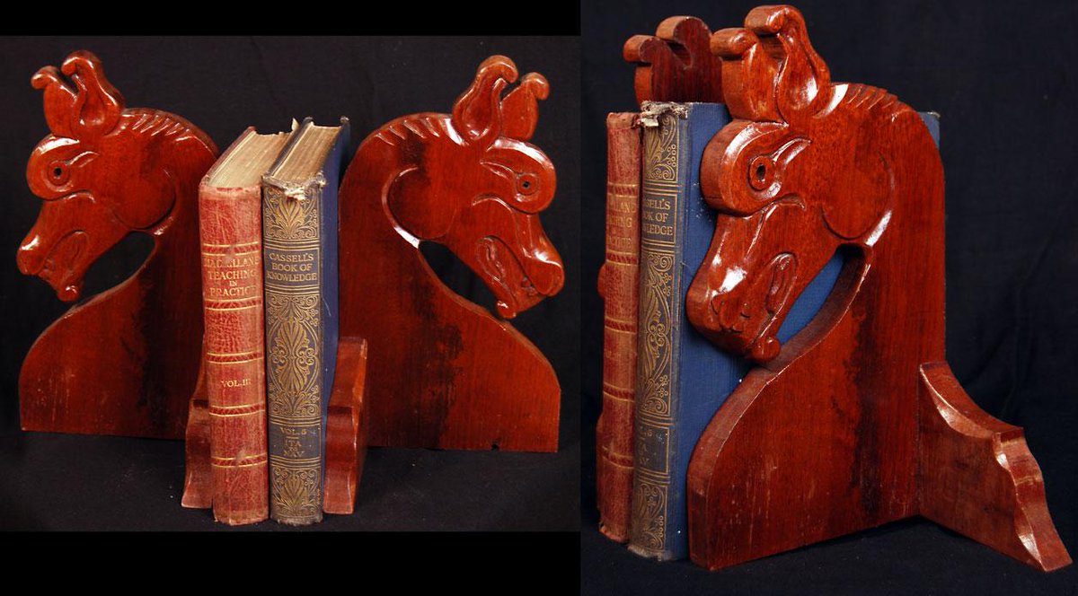 PrimordialWood's tweet photo. Here be dragons! As an avid book lover I have a pair of these bookends on my own mantlepiece at home. #Donegal http://t.co/QxKujhR5K1