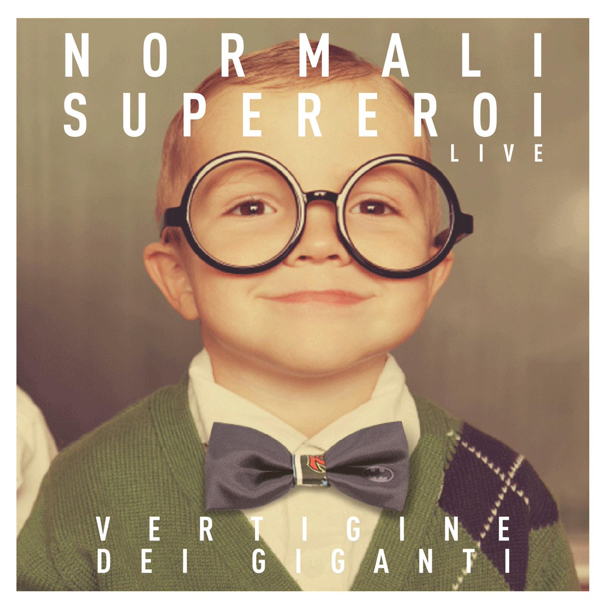 VdG_Band's tweet photo. Ascolta l'inedita "Normali Supereroi": un super #funk #pop #rock listen here: http://t.co/mrIyxRQG0I http://t.co/5A2rLyO3VF