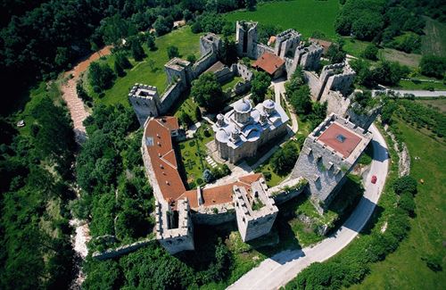 EPturismo's tweet photo. El turismo español crece en Serbia un 19%
http://t.co/JyrkQAjn0F http://t.co/KQwOaZEdcz