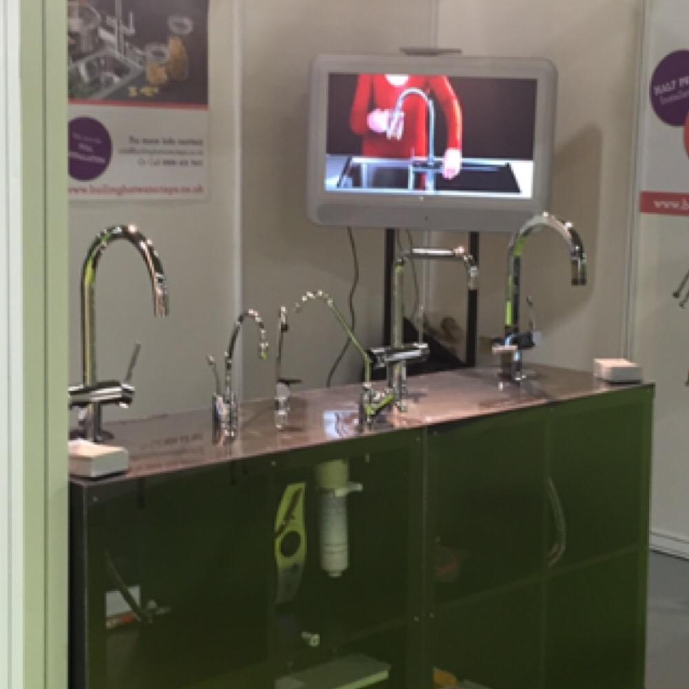 Pure_Water_4_U's tweet photo. Variety of Taps available from C &amp; U spout to Quadro.. Replaces your existing tap..
http://t.co/5oDt5qB6AW http://t.co/hXI5GyMBb5