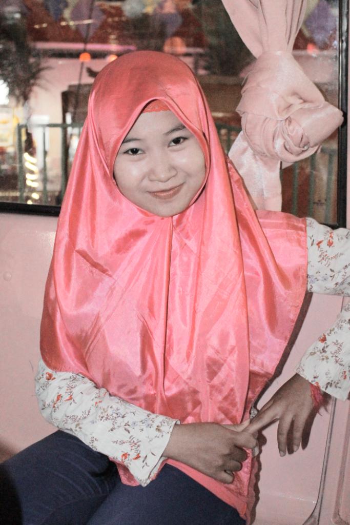 YunaArsfh tweet picture