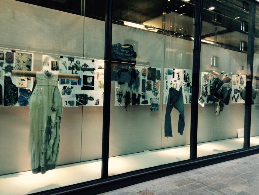 Embedded image permalink