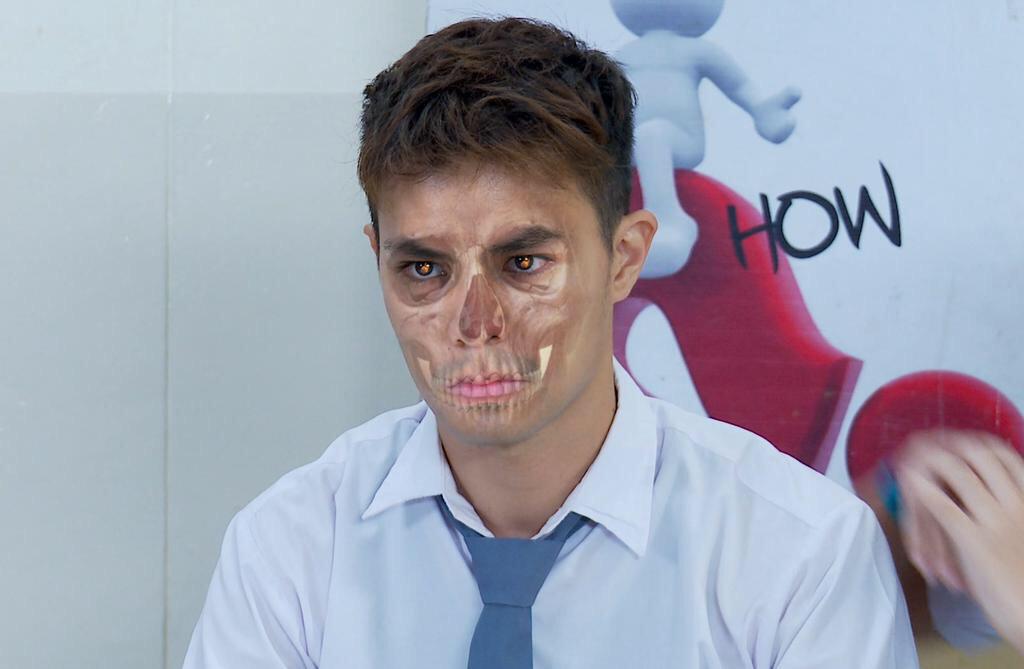 Bara <a href="/fero_walandouw/">Fero Walandouw</a> dalam pengaruh Magic Mulan!!! Saksikan #CantikCantikMagic Pk 20.45 WIB <a href="/SCTV_/">SCTV</a>