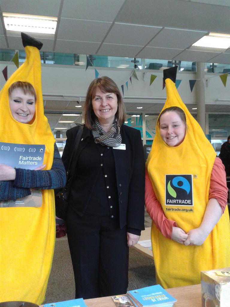 EcoUCSU's tweet photo. Banana run at Fusehill street.  Good giggle today! @CumbriaSU @CumbriaUni http://t.co/LH1abOojUK