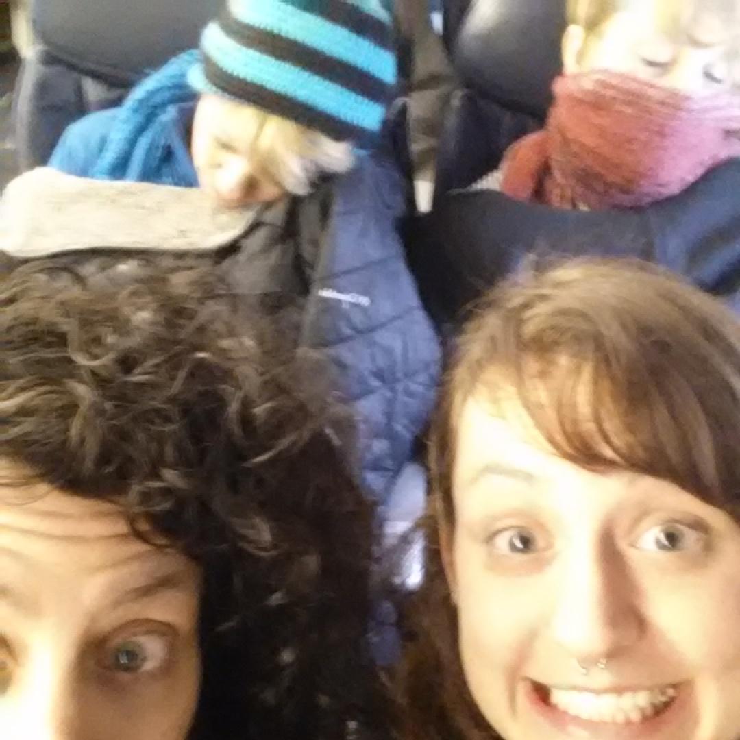 ClamJammer's tweet photo. Alert and asleep jerks heading home from #eliterd2015. http://t.co/Jqf3d8PReb