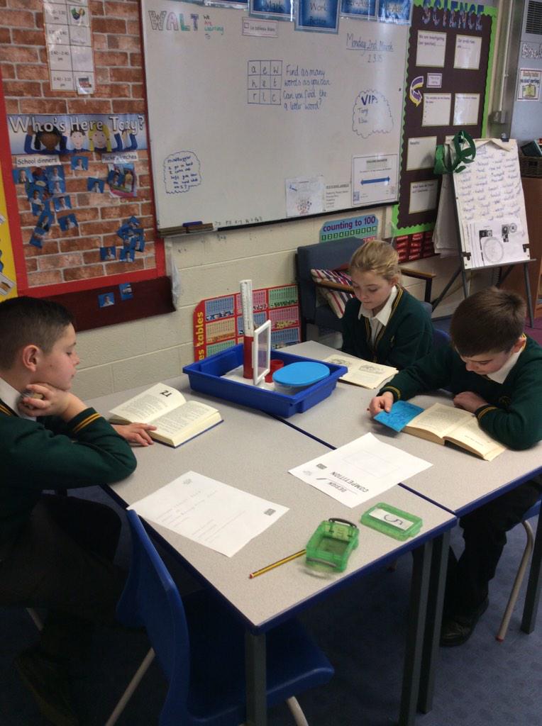Mrsbennettfps's tweet photo. #@fazakprimary @MrsCarterfps #DEARTIME #WorldBookDay http://t.co/ZY8EIbSSvL