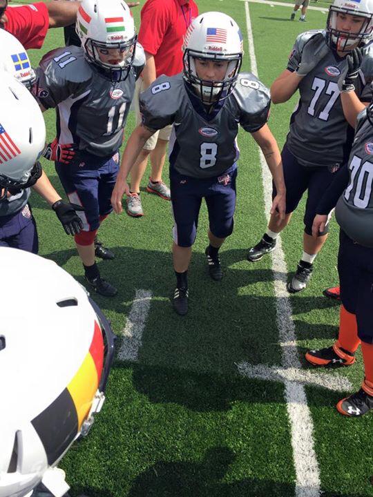 pghpassionFB's tweet photo. Passion's own, Ashley Strawn, leading the gray team's huddle in yesterday's game! #PlayLikeAGirl #wwfg2 @usafootball http://t.co/C9Q4g5JtkR
