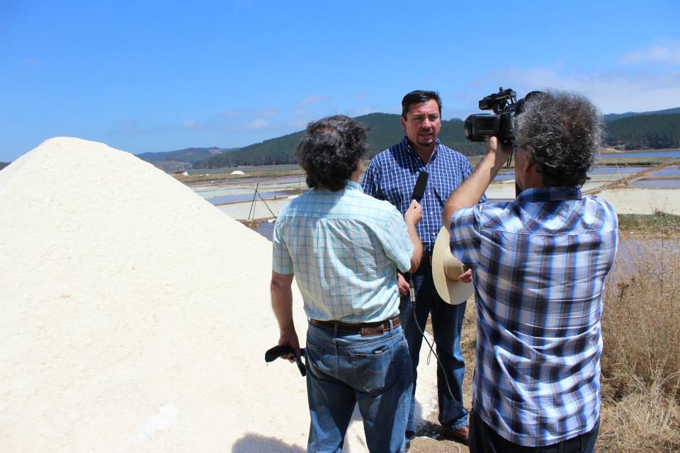 Alcalde Sammy Ormazábal, Salinas de Lo Valdivia en plena cosecha.