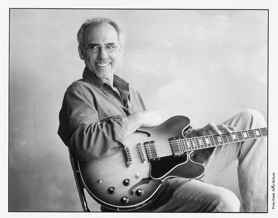  Good afternoon! Happy birthday Larry Carlton he is 67 today. 