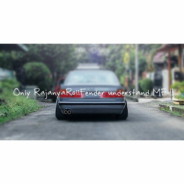 dnedtechnic's tweet photo. #hellaflush #stance #modification #car #follow #rajanyarollfender #rollfender #fenderroll #bmw #e34 #bimmer #jakarta http://t.co/nCiDMdO164