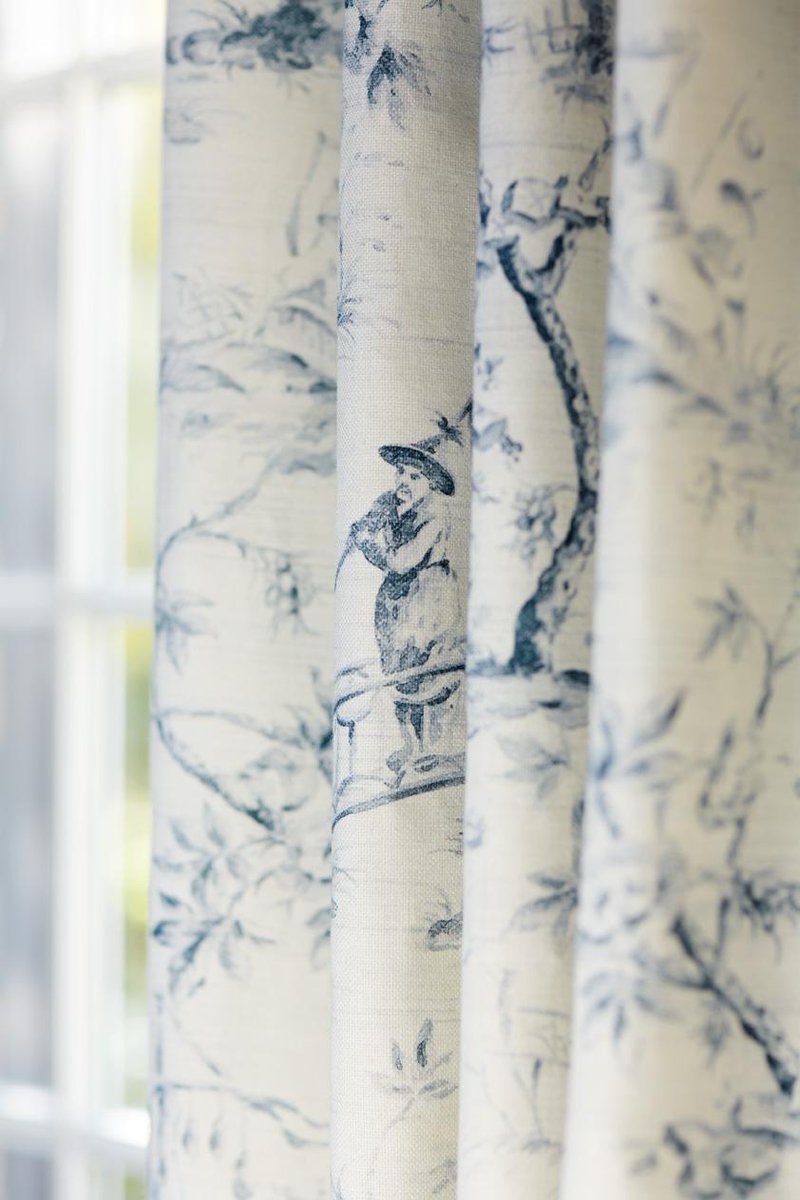 ZimmerandRohde's tweet photo. Blue and white is a key interiors trend for 2015 and our Travers collection embraces this: http://t.co/gQBbNPeJNA http://t.co/eA6x1fFV5t