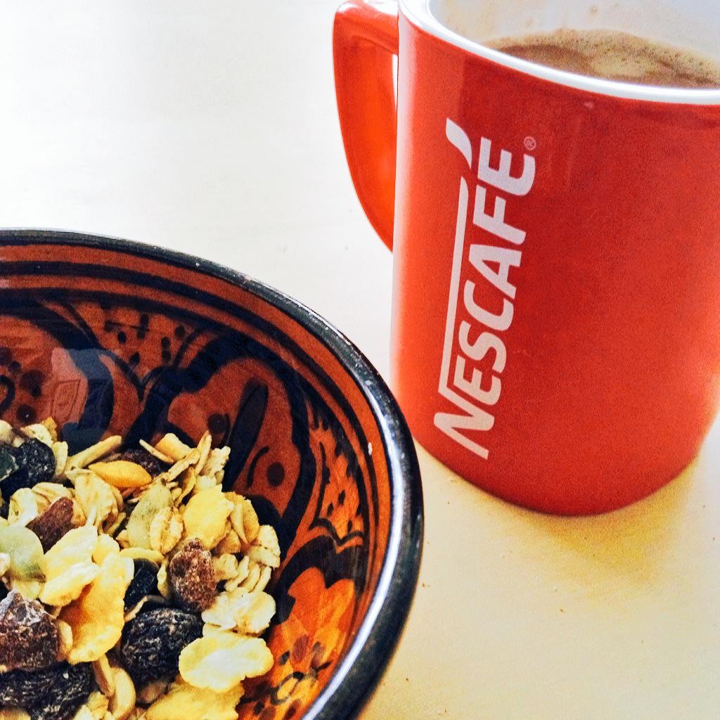PrunePeronnet's tweet photo. Après une première journée de partiels à #SupdeWeb #OnSeReconnecte avec @NescafeFR ;) http://t.co/IJMy2KNHxu
