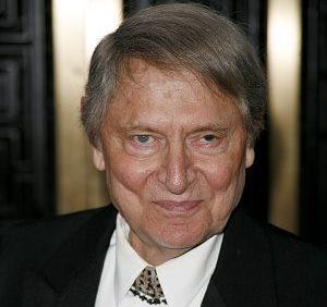 Happy Birthday to Knoxville native John Cullum who is 85 today! 