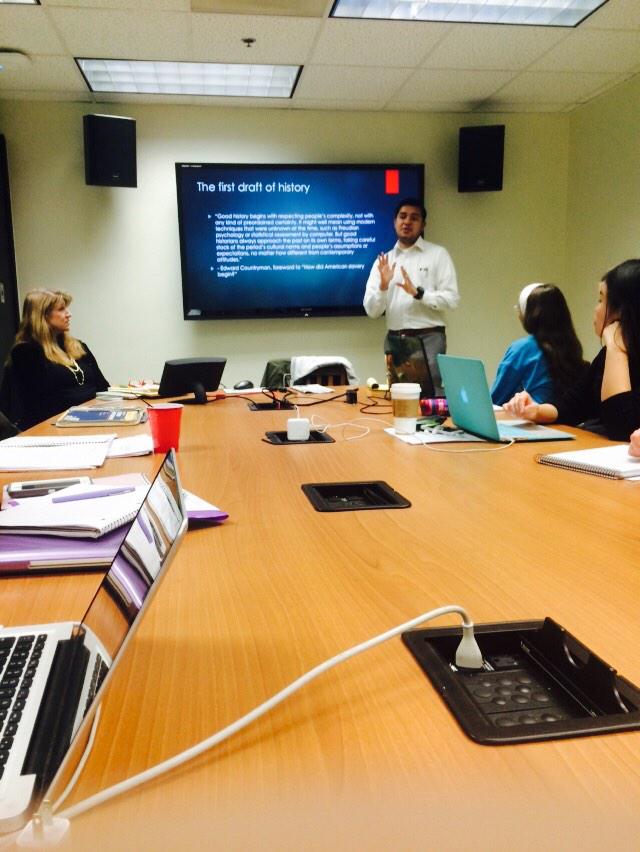 howisandie's tweet image. Community Reporter from @statesman, @James_Barragan visiting our Lifestyle Journalism class. #reportingut @UTJSchool