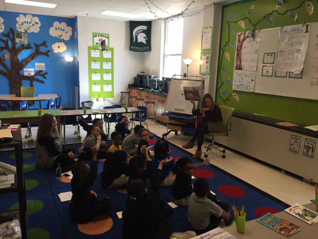 EastEndPrep's tweet photo. Ms. Babbs-Hollett from @TNedu reading to first grade scholars! Thanks for being a reader! http://t.co/G1R5hIYeIJ