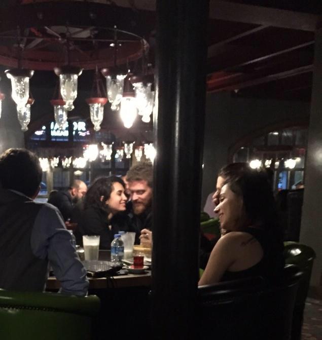 ifxtmx's tweet photo. صدق يحبون بعض؟ 😶❤️
حلوين مع بعض مرا 😩❤️❤️ | #HandeDogandemir #EnginÖztürk http://t.co/GZg9CJCnoj