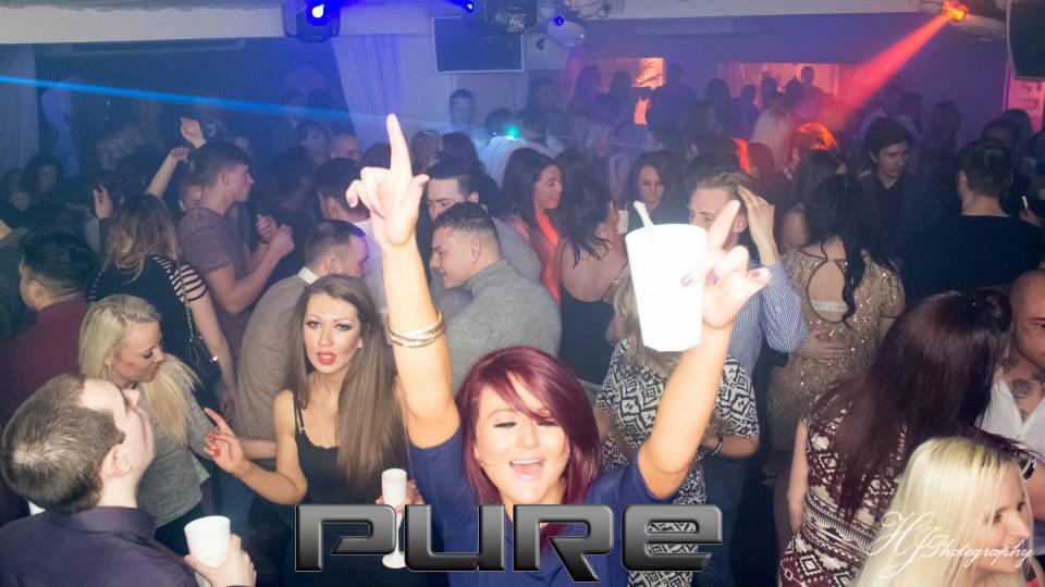 PUREBar_Kent's tweet photo. Photos from another busy Friday with Mario

We carry on the party this week with Sam Reece 👌
https://t.co/lwElO7ftWM http://t.co/YMfGM70hJt