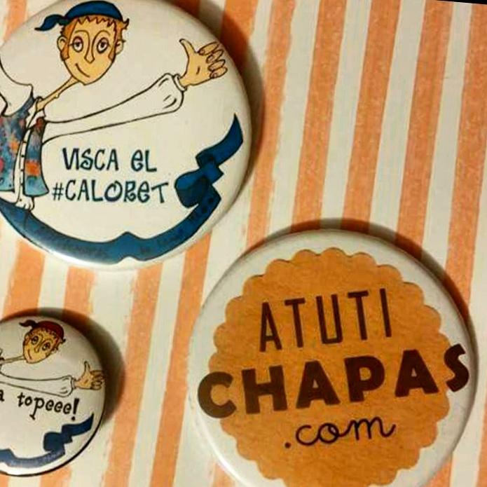 fausarroyo's tweet photo. Si voleu xapes del #Caloret faller de.les #Falles2015 que siguen d' @Atutichapas eh! Son les més xulis 😄 #elcaloret http://t.co/PzIzEGwE1w