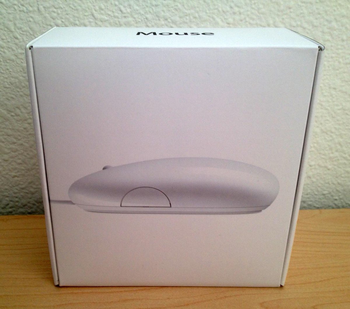 AmericaUpcycles's tweet image. New Apple Mouse for sale on Ebay. Proceeds go to charity! ebay.com/itm/Apple-MB11…? #upcycle #noewaste