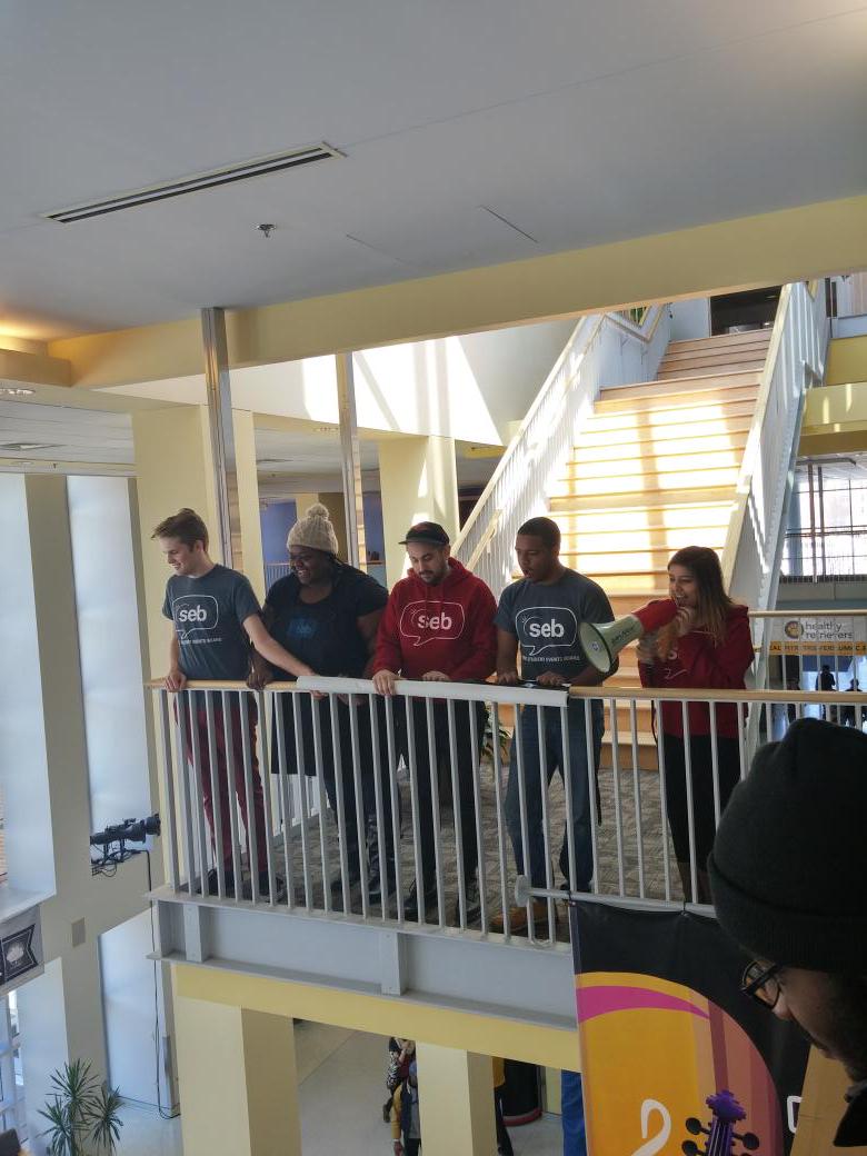 UMBCEvents's tweet image. The #quadmania2015 artist is @KeshaRose and the tweets began immediately!