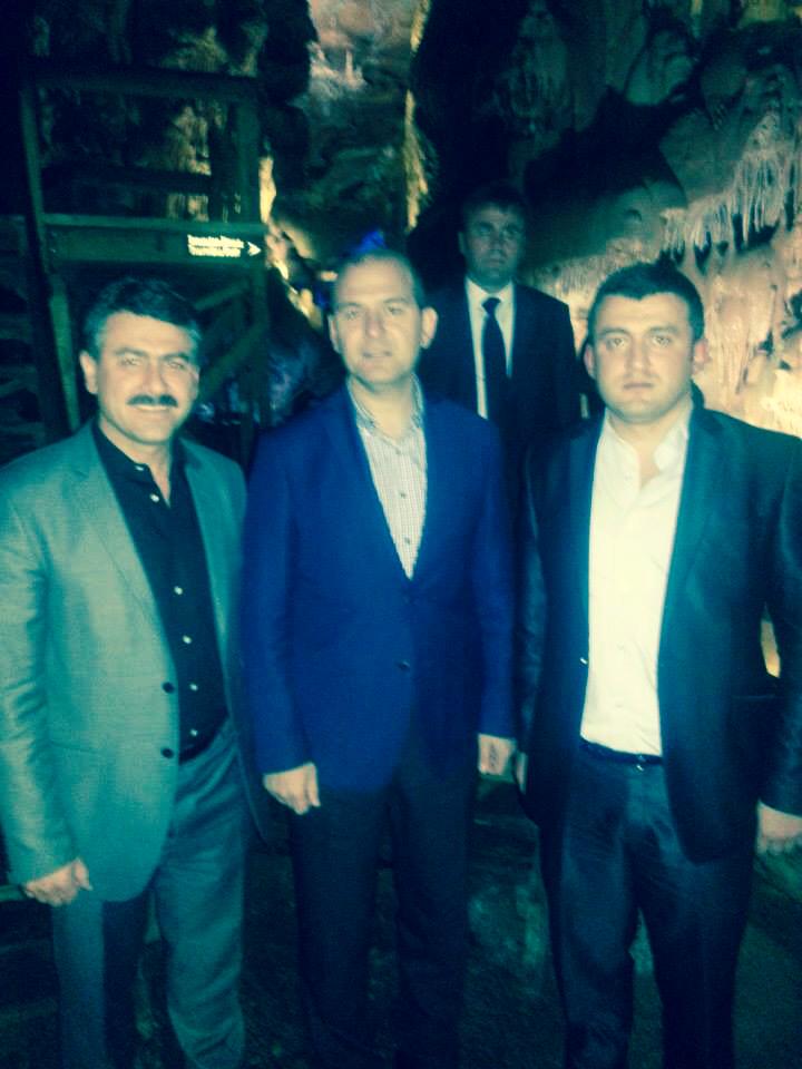<a href="/suleymansoylu/">Süleyman Soylu</a> <a href="/Unsal_Group/">Orhan Ünsal</a> "Dostluk, çınar gibidir. Meyvesi olmasa da gölgesi yeter."
