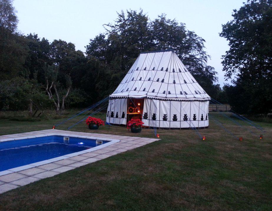 MajikMarquees's tweet photo. RT, Bespoke Moroccan marquees and Punjabi tents for sale... Perfect for every occasion. http://t.co/lRgdOWuGcQ http://t.co/prZJy4i3Ez