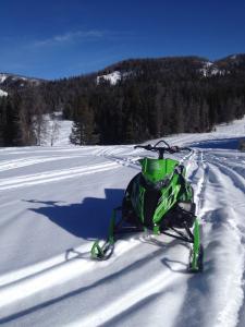 HeartSixRanch's tweet photo. A Snowmobiling Adventure
http://t.co/VxMzg7TCjp
I grew up in the ... http://t.co/03Q6h34din