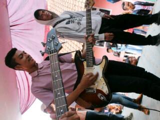 ilhamnh1's tweet photo. Huhaha http://t.co/TtsdUK9jjj