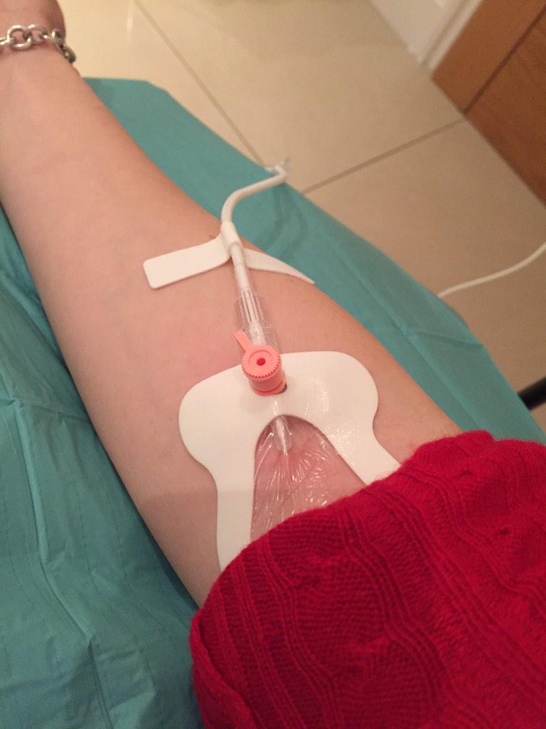 ayelet_ivf's tweet photo. Intralipid in progress #holdtightlittleone #IF #FET #immuneissues http://t.co/zDvTcW6Ohq