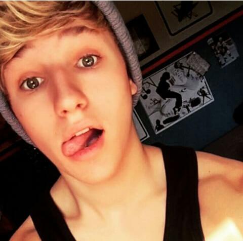 The Tide Fan (@karla_tide) on Twitter photo 