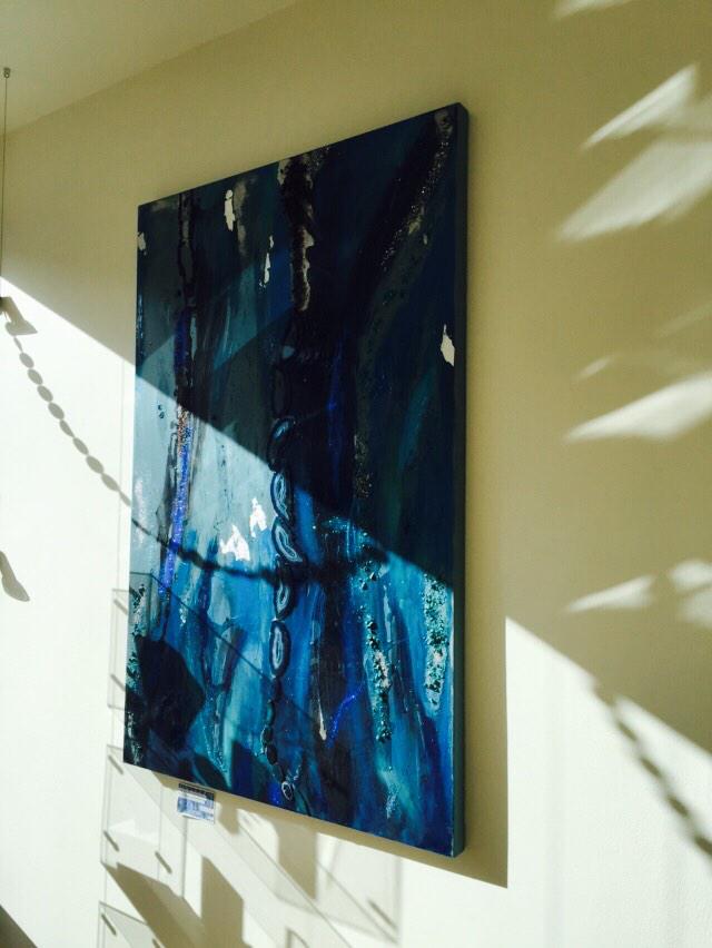 rasalointeriors's tweet photo. Blue agate painting  @KarikaJewellery @klcurator #Design #painting @LeamBizForum  @Decorex_Intl http://t.co/0qU9asovku