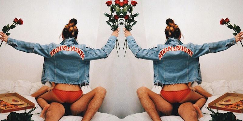 EliteDaily's tweet image. Never The One: What It’s Like When You’re Always The In-Between Girl: elitedai.ly/1zAt7bv