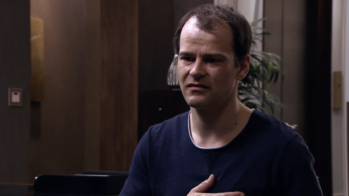 Det er over! Hva er din umiddelbare reaksjon på kveldens episode? #hotelcæsar