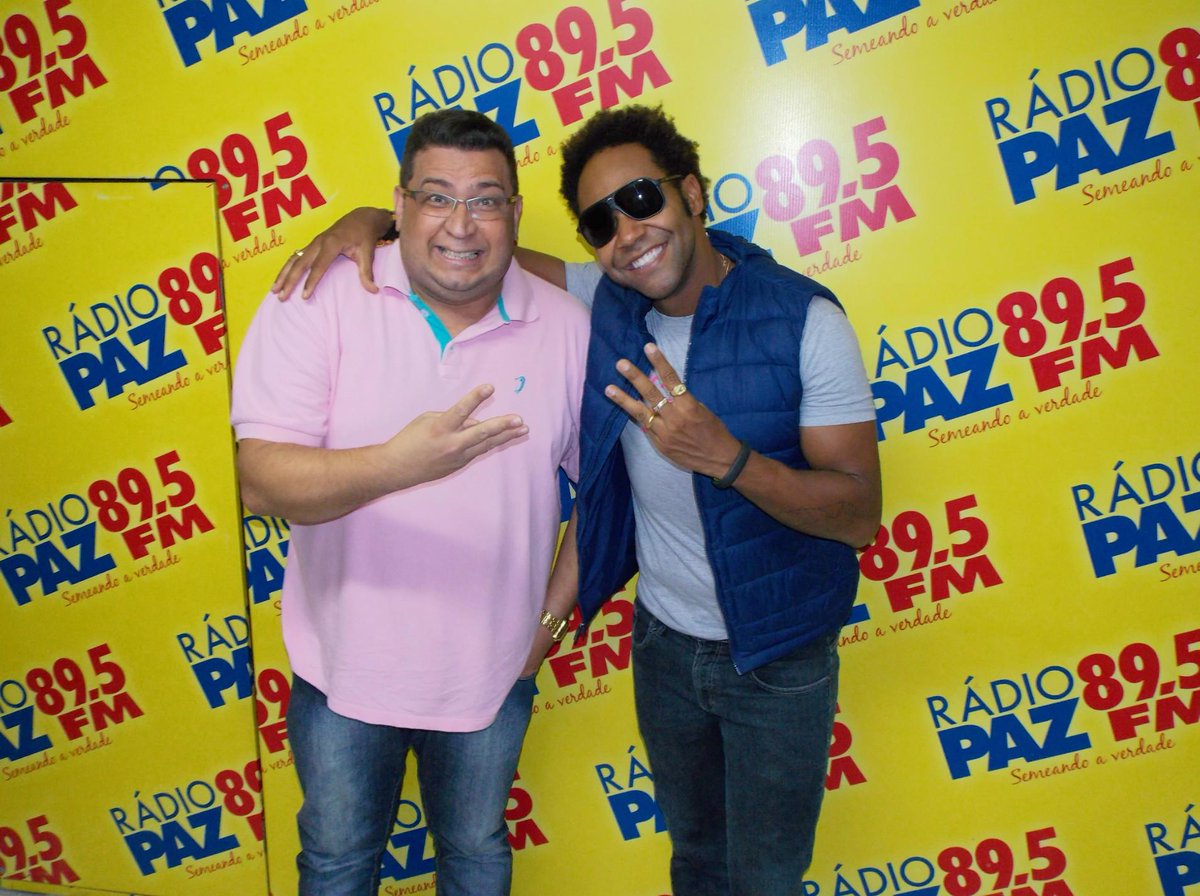 <a href="/silasmarinho89/">silas marinho</a> recebendo ao vivo na <a href="/pazfm89/">PAZ FM 89,5 OFICIAL</a> <a href="/THALLESROBERTOO/">Instagram - Thallesrobertoo</a> <a href="/renatacenizio/">Renata Cenízio</a> <a href="/UmusicChristian/">Universal Music Christian Group - UMCG</a> .