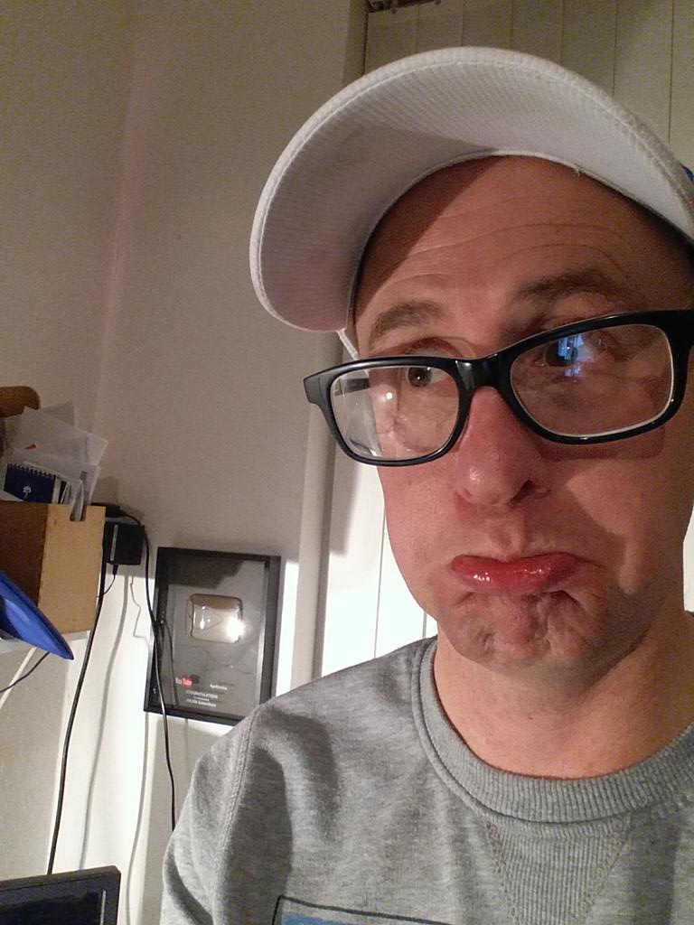 Mark Crossfield tweet media