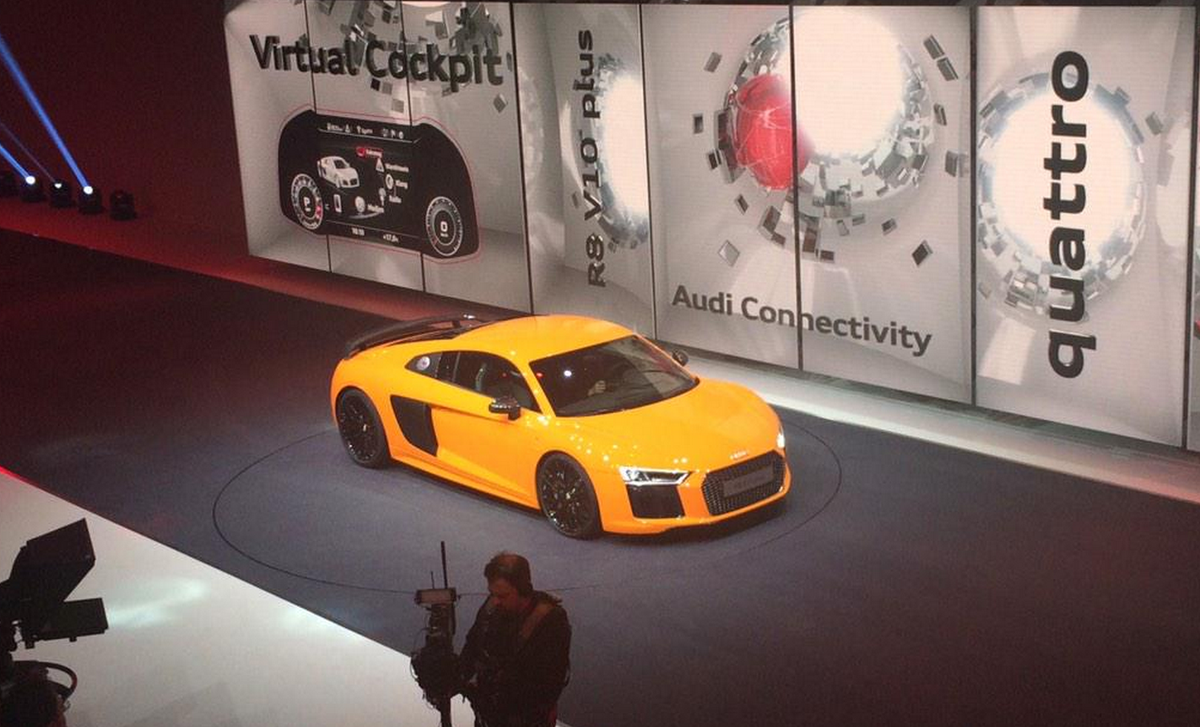 BBC_TopGear's tweet photo. Audi's new second-gen 610bhp R8 in bright orange with frickin' laser beam headlights...  #futuresbright http://t.co/CnS6NX7P5Y