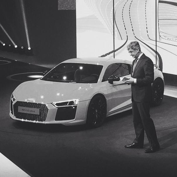AudiNation's tweet photo. NEW 2016 Audi R8 at the Geneva Motorshow. #Geneva2015 #AudiR8 #V10Plus  photo: fourtitude, gtspirit http://t.co/y2HDlQC70G