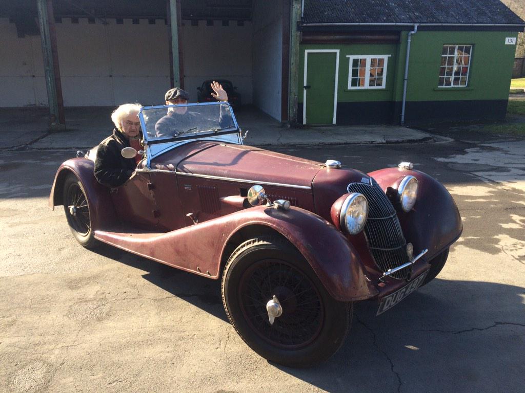 BHRileys's tweet photo. New and now... #DUG @BicesterH #rileysprite http://t.co/mK44wy9IsP