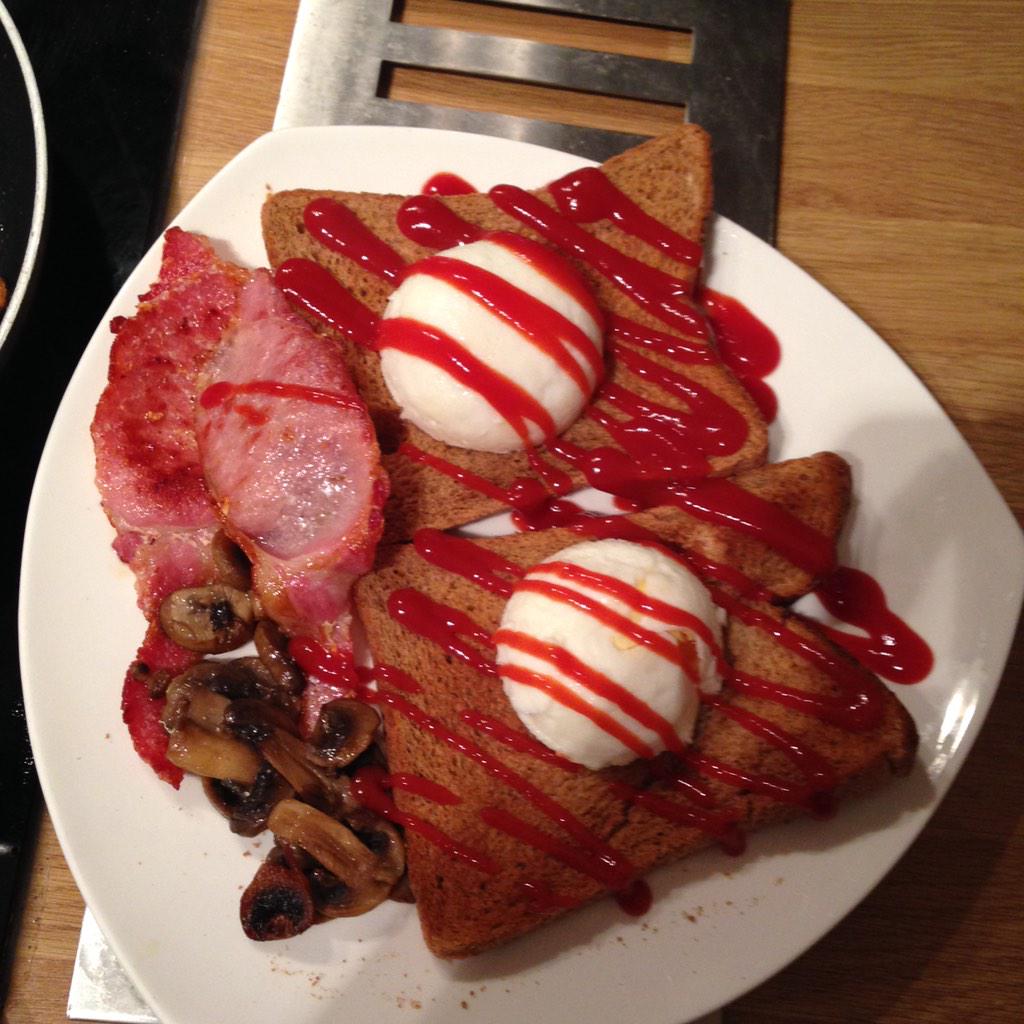 chadgilbert_'s tweet photo. I'll take that..๐ #pt #chefchip http://t.co/eKJkXMvcur