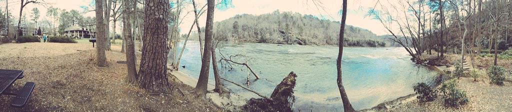 scitechyEDU's tweet photo. In our backyard #mvinterim #atladv #mvpschool http://t.co/ESaSBslbbx