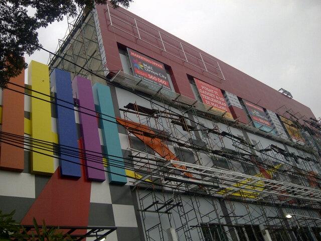 ladyrachma's tweet photo. @kulinermalang @jubelmalang #stand sangat terbatas stand di MALL DINOYO MLG,hub:081937739390 sewa mulai 15juta/th http://t.co/sZygaCuI8s