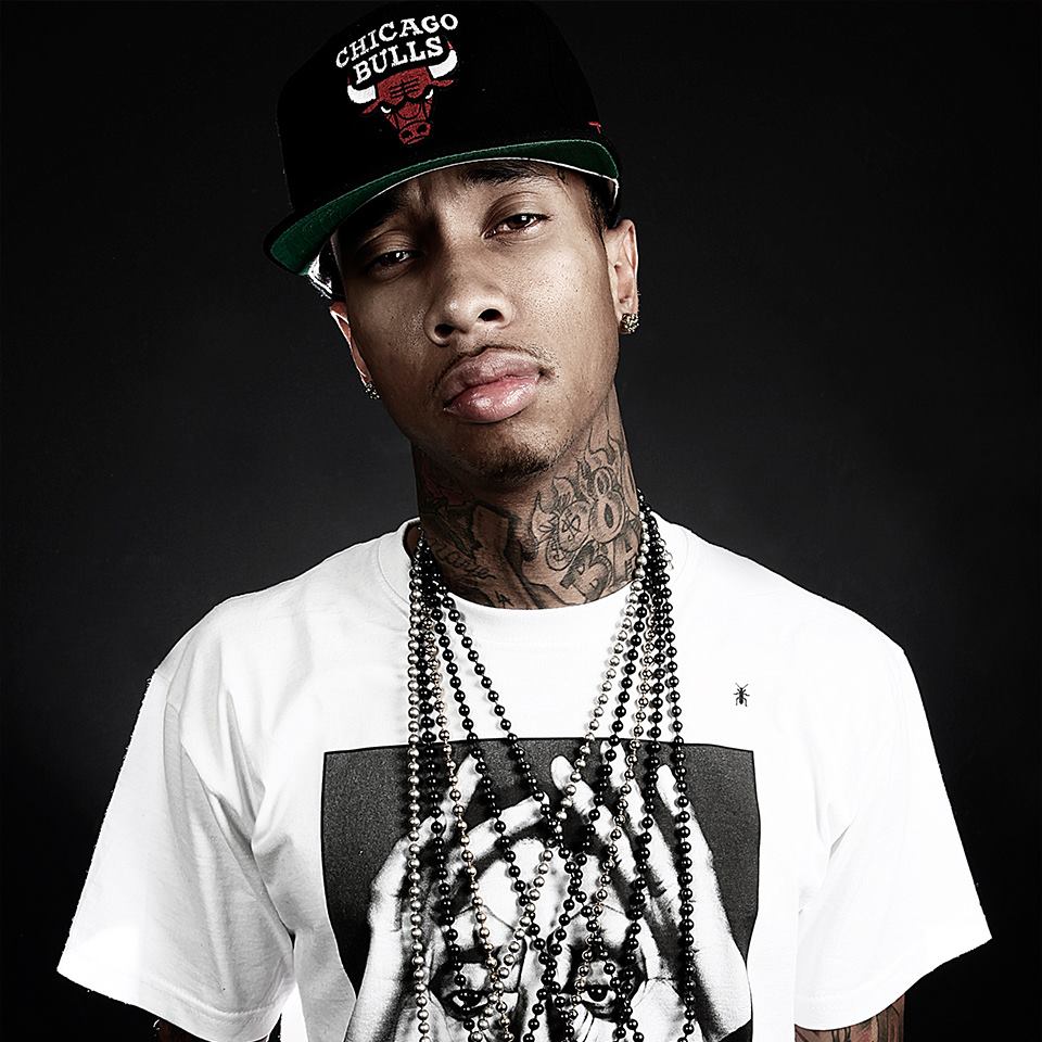 AngeloNazari's tweet image. "@LAGear: When will the new T-Raww sneakers be released? Stay tuned... bit.ly/1A9u29m @Tyga http://t.co/Xq380vmDr4"
