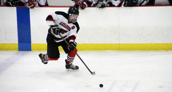 LetsPlay_Hockey's tweet photo. Ben Doherty of Alexandria Bantam A wins 2015 Patrick Schoonover Award
http://t.co/M7BjJ9sIU8 http://t.co/r8ubZy1FzJ