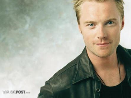 3 Maret: Do you love Boyzone? You must love the man inside it, Ronan Keating is havin birthday today, Happy Birthday! 