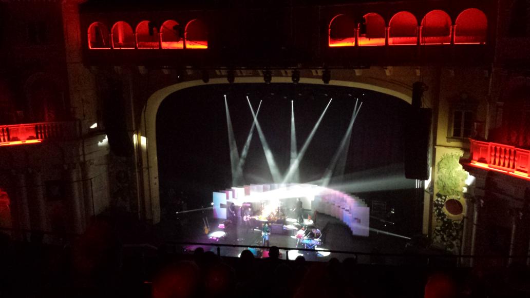 Rogue_Deck's tweet photo. @warondrugsjams thanks guys, that was awesome an awesome Night http://t.co/jOWmmAEHRG