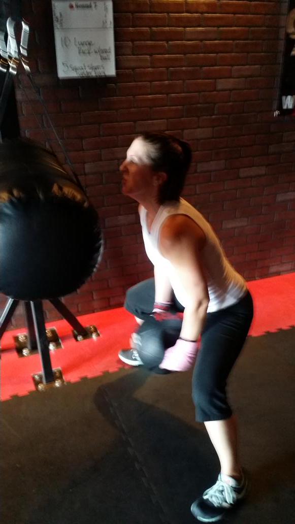 9RoundFolsomCA's tweet photo. Happy Monday 9Rounders ♡ http://t.co/JmlzE8PXvY